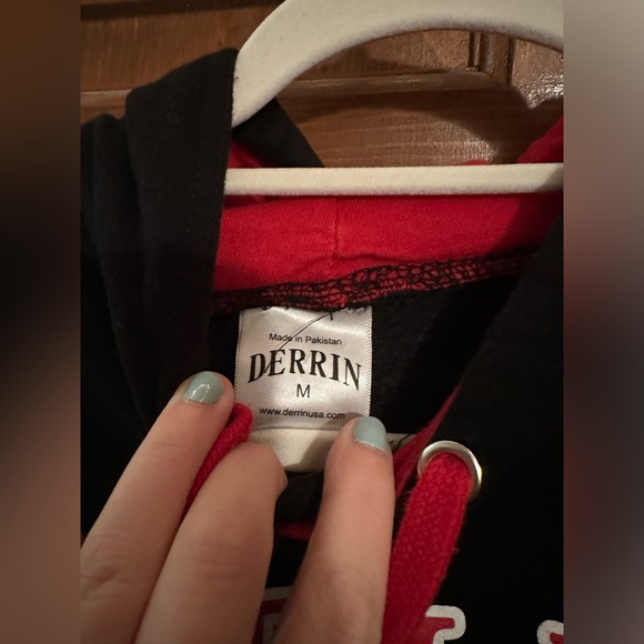 wells hoodie - Picture 2 of 3